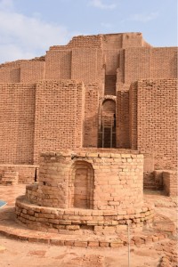 Detail der 3 noch erhaltenen Stufen von 5